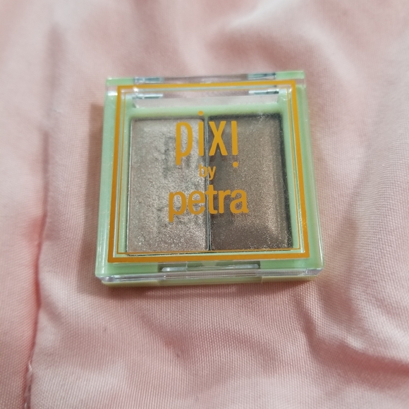Pixi by Petra eyeshadow - Picture 4 of 4
